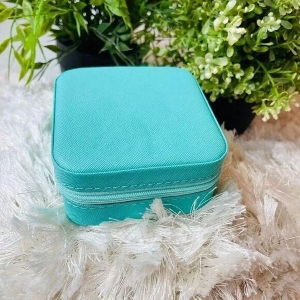 Small‎ Travel Jewelry Box Organizer Display Portable convenient Case Color Blue